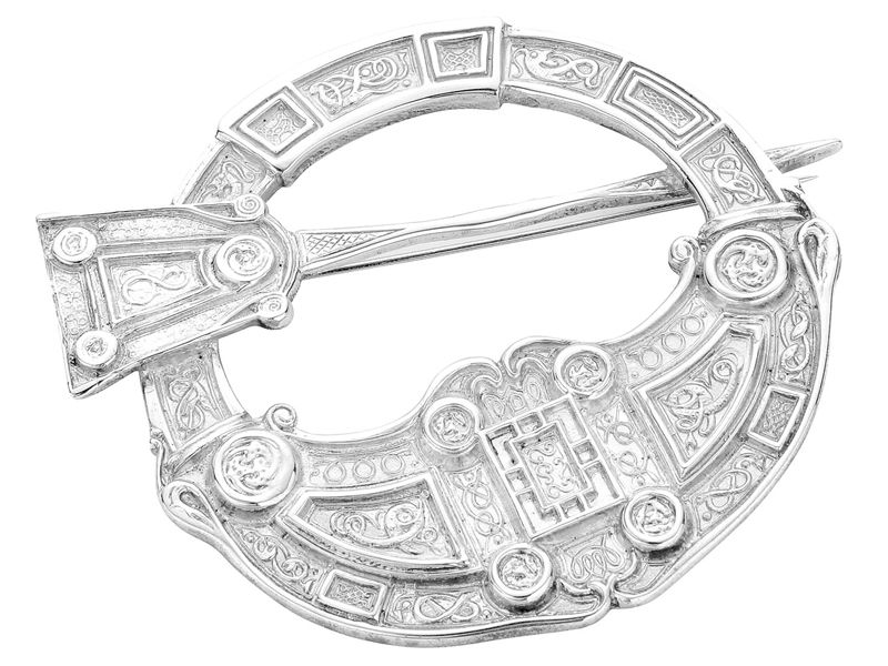 Sterling Silver Hunterston Penannular Brooch - NO092